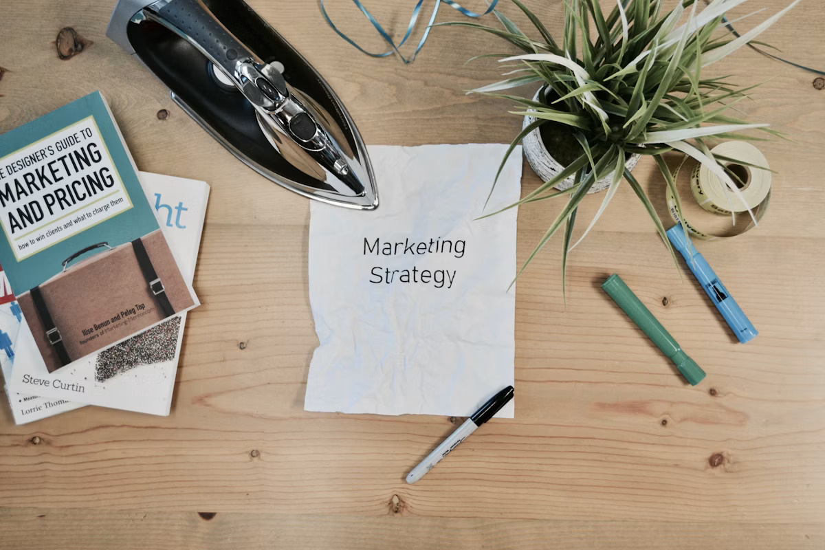 Marketing & Growth